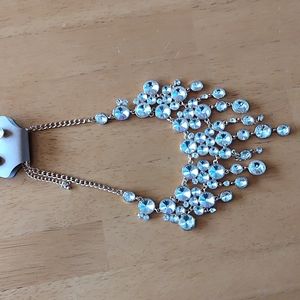 Cluster necklace set